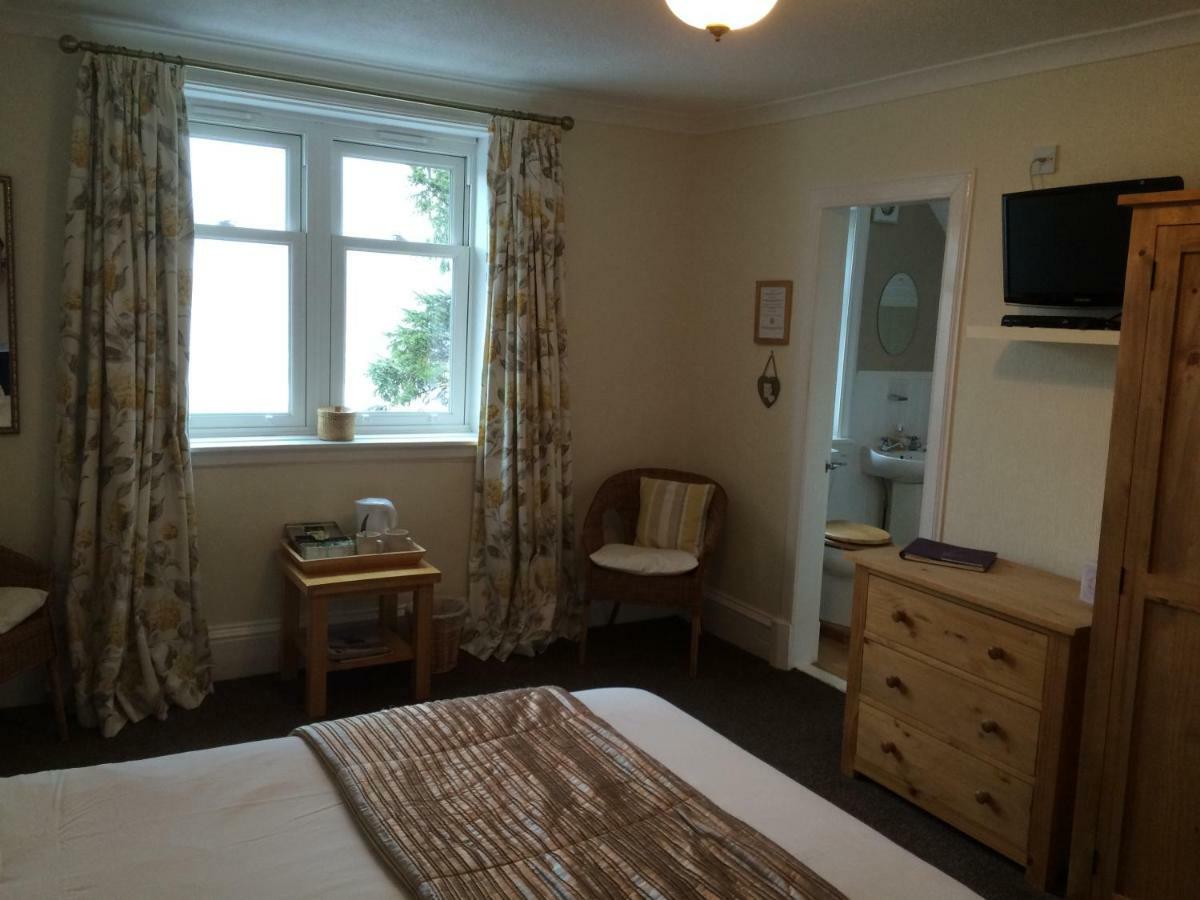 Glengarry House Hotel Tyndrum Bagian luar foto